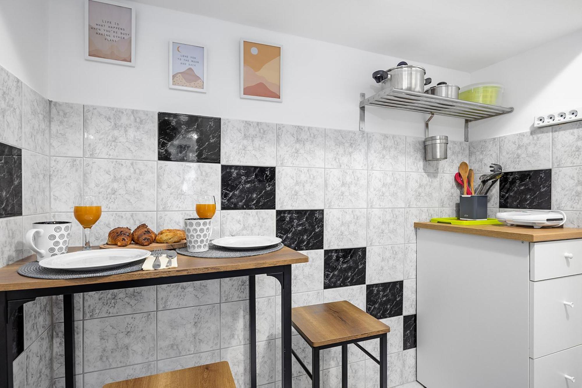 Studio Valkane Private Garden Пула Экстерьер фото